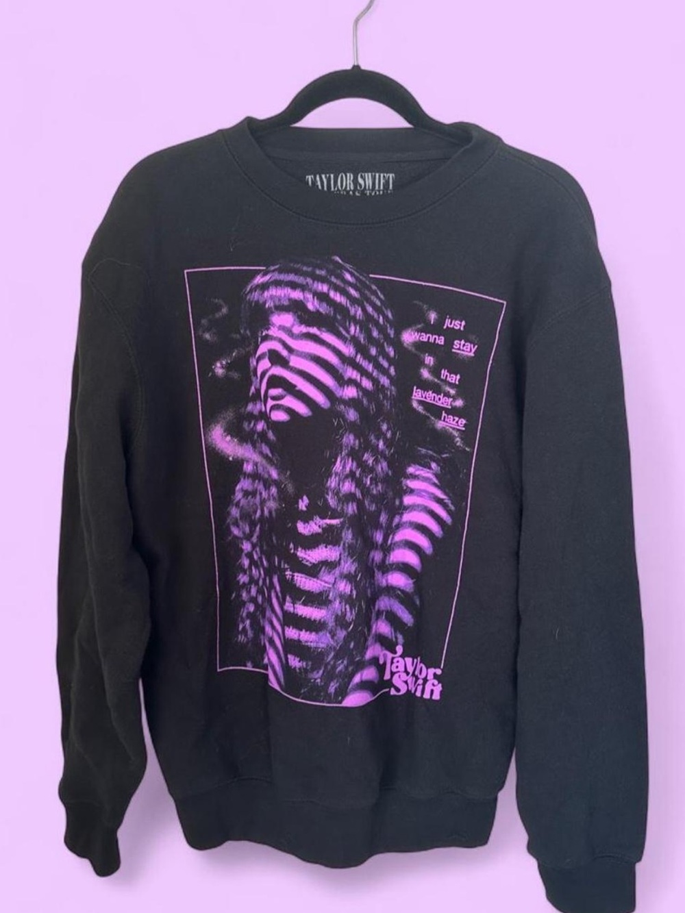 Taylor Swift The Eras Tour Lavender Haze Black Crewneck | Size M (oversized fit)